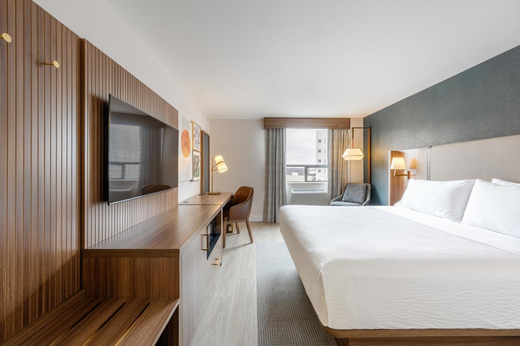 & Downtown By Ihg Hotel