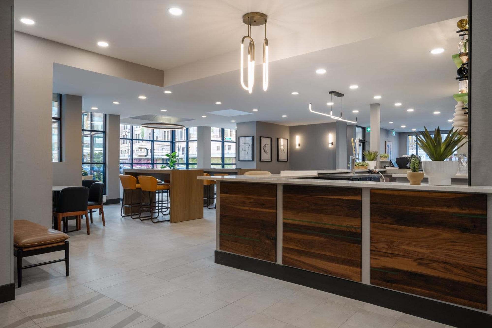 & Downtown By Ihg 3* Winnipeg